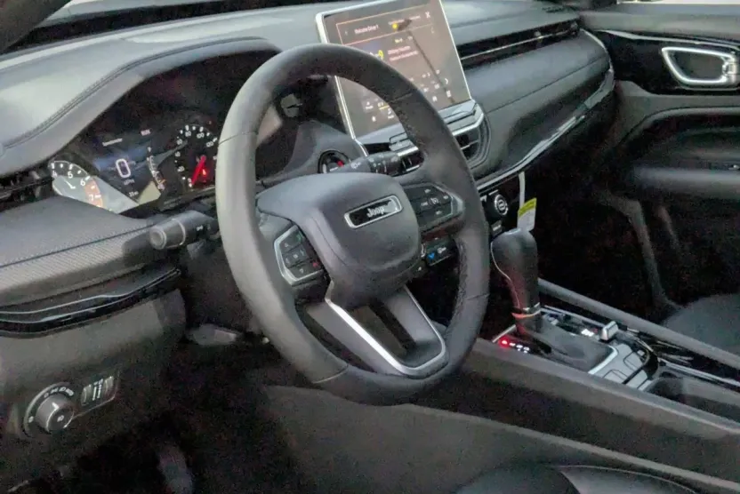 2026 Jeep Compass Latitude Altitude photo 1