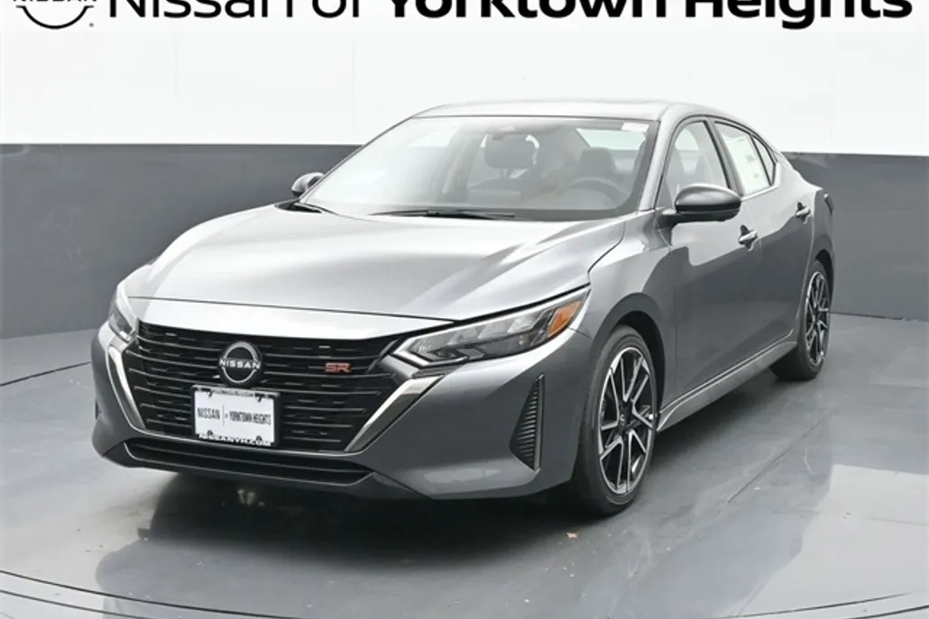 2025 Nissan Sentra SR photo 1