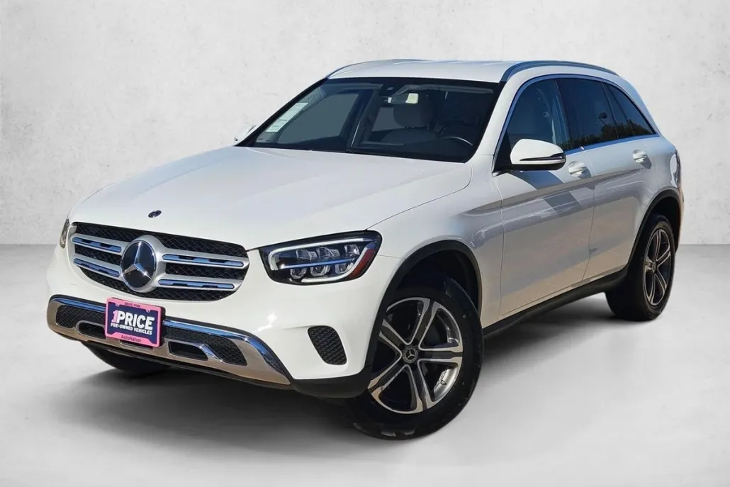 2020 Mercedes Benz GLC 300 photo 1