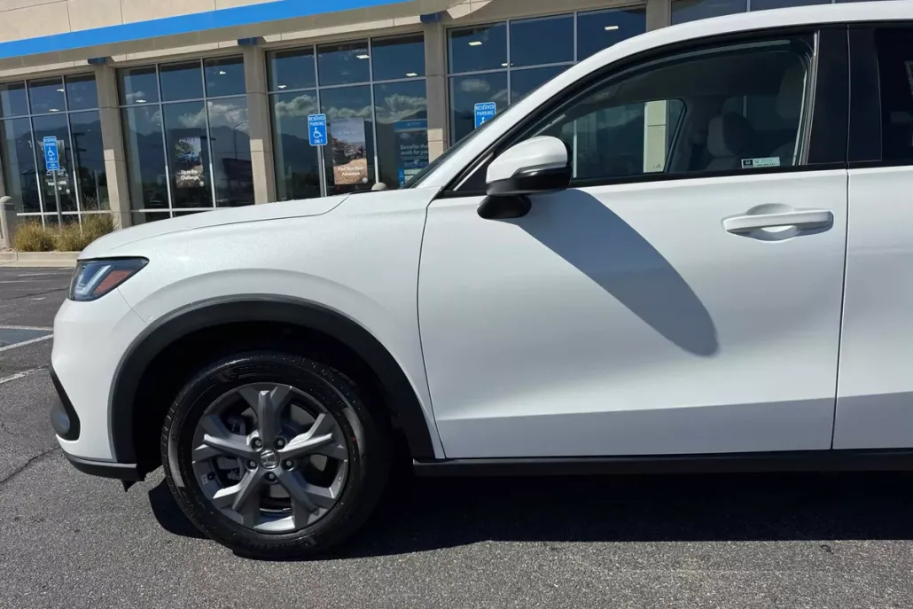2026 Honda HR-V LX photo 1