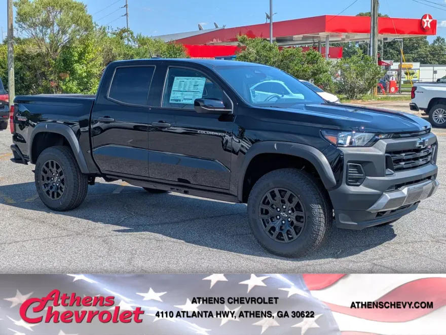 2026 Chevrolet Colorado Trail Boss photo 1