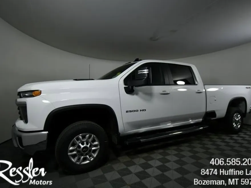 2025 Chevrolet Silverado 2500HD LT photo 1