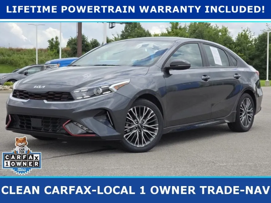 2024 Kia Forte GT-Line photo 1