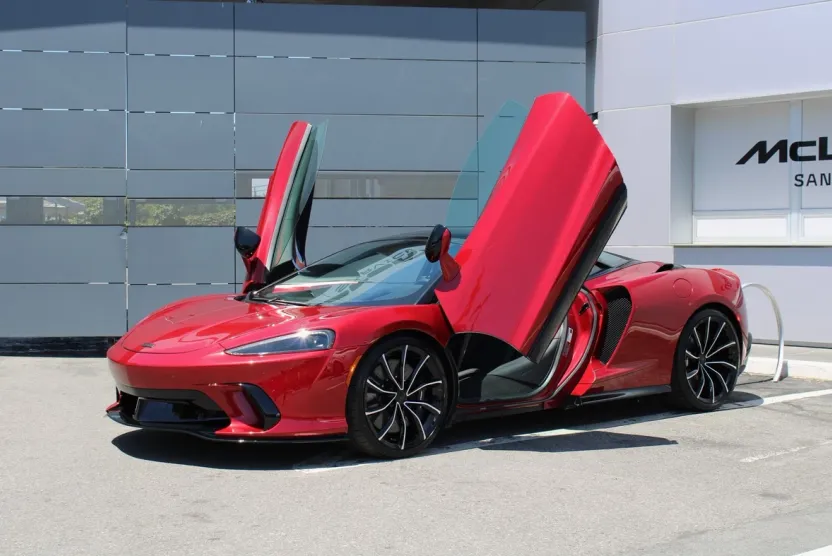 2025 Mclaren GTS photo 1