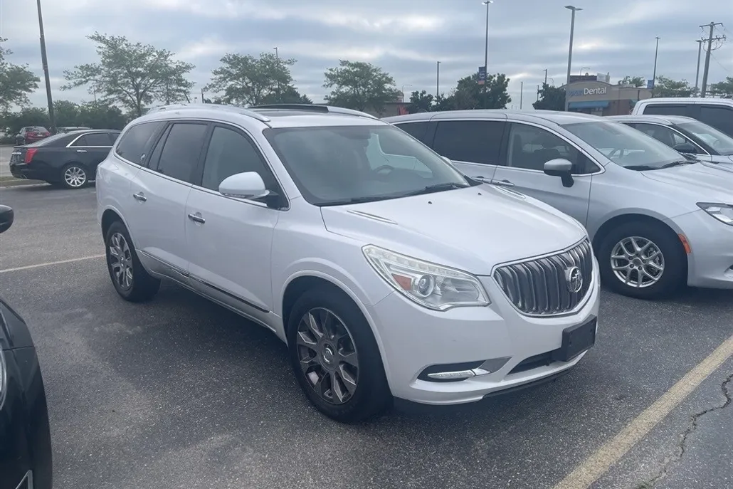 2016 Buick Enclave Leather photo 1