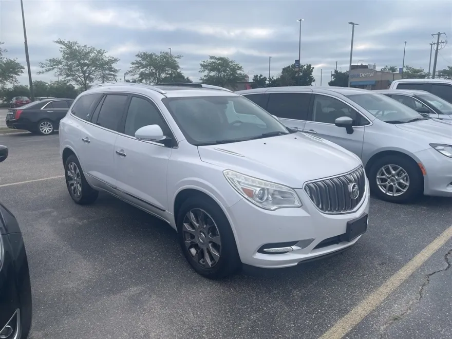 2016 Buick Enclave Leather photo 1