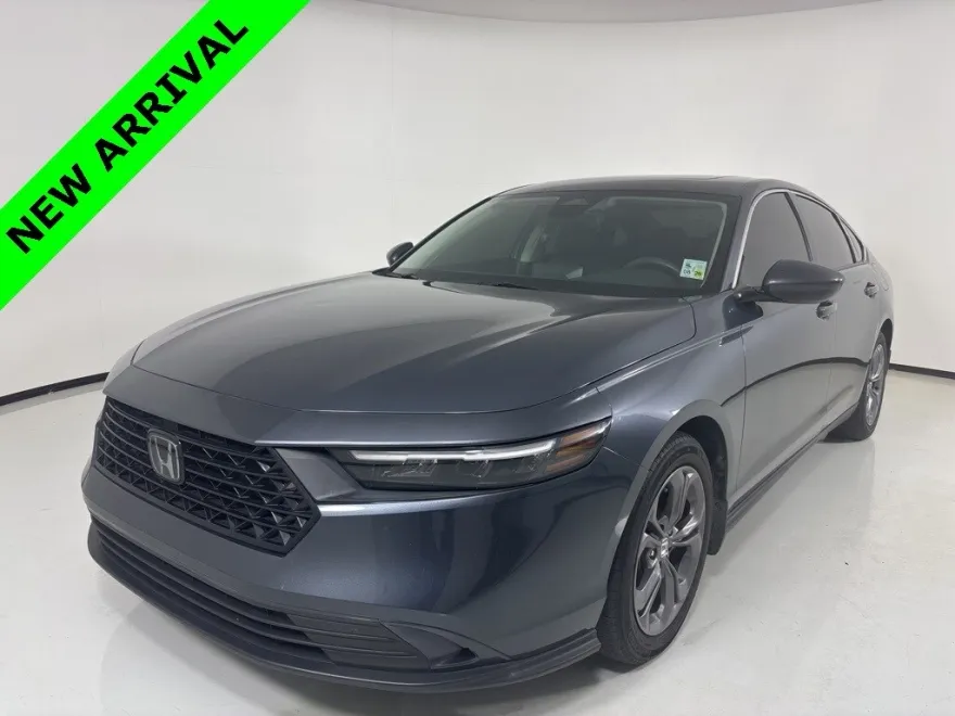 2023 Honda Accord EX photo 1