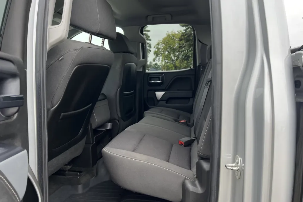 2015 Chevrolet Silverado 1500 LT photo 1