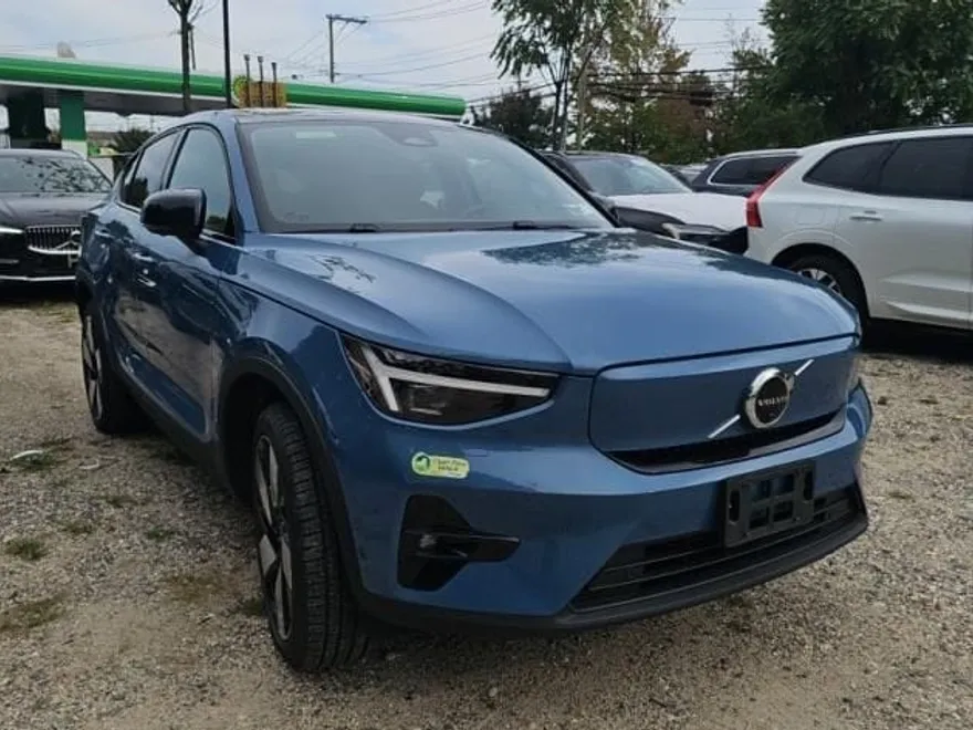 2023 Volvo C40 Recharge Ultimate photo 1