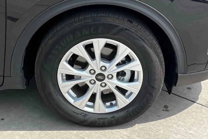 2023 Ford Escape Hybrid Active photo 1