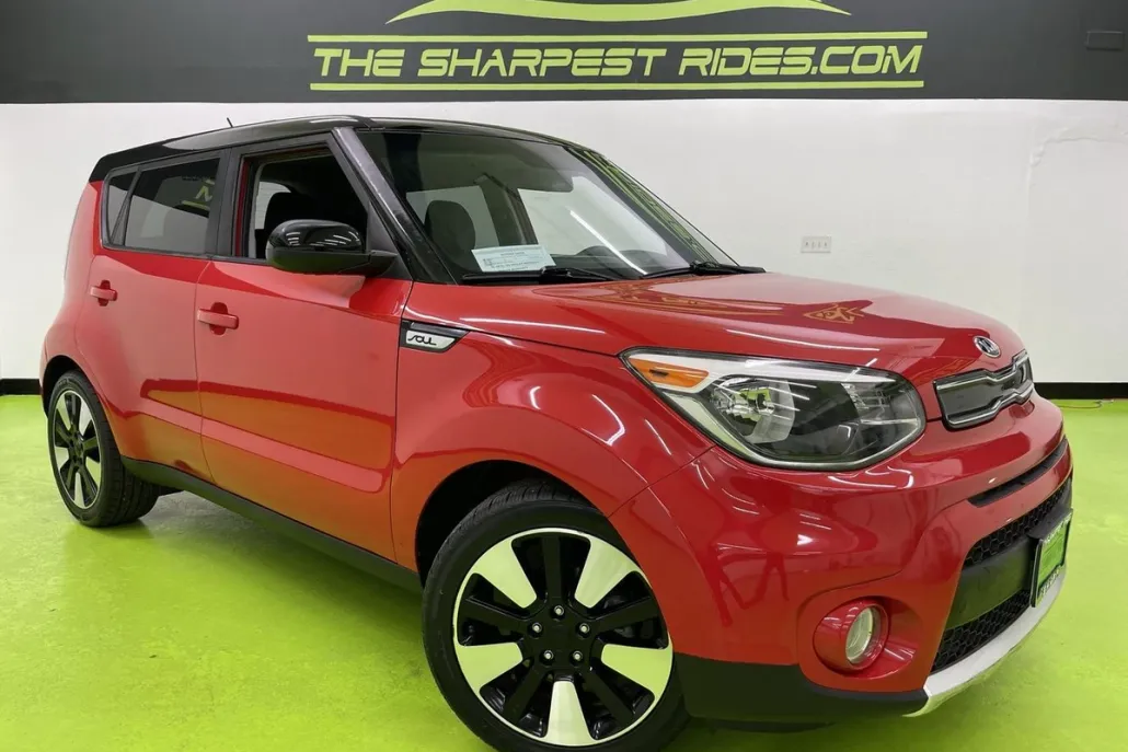 2017 Kia Soul Plus photo 1