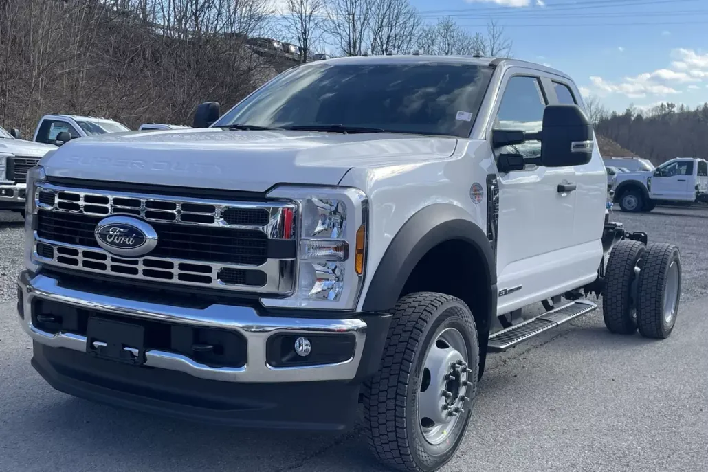 2024 Ford F-450 XL photo 1