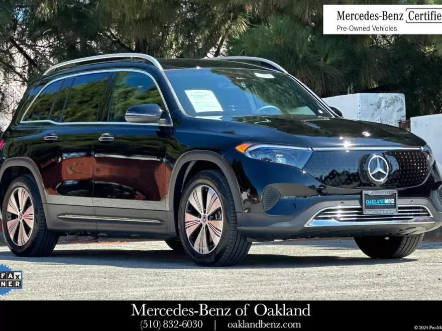 2024 Mercedes Benz EQB 300 4MATIC photo 1