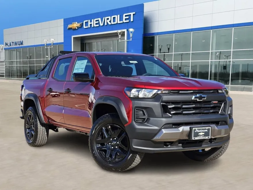 2025 Chevrolet Colorado Trail Boss photo 1