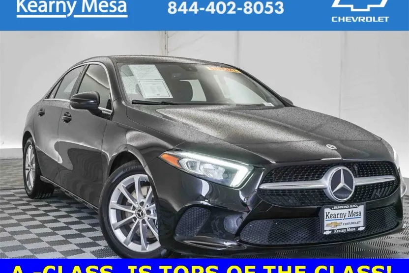 2022 Mercedes Benz A 220 photo 1