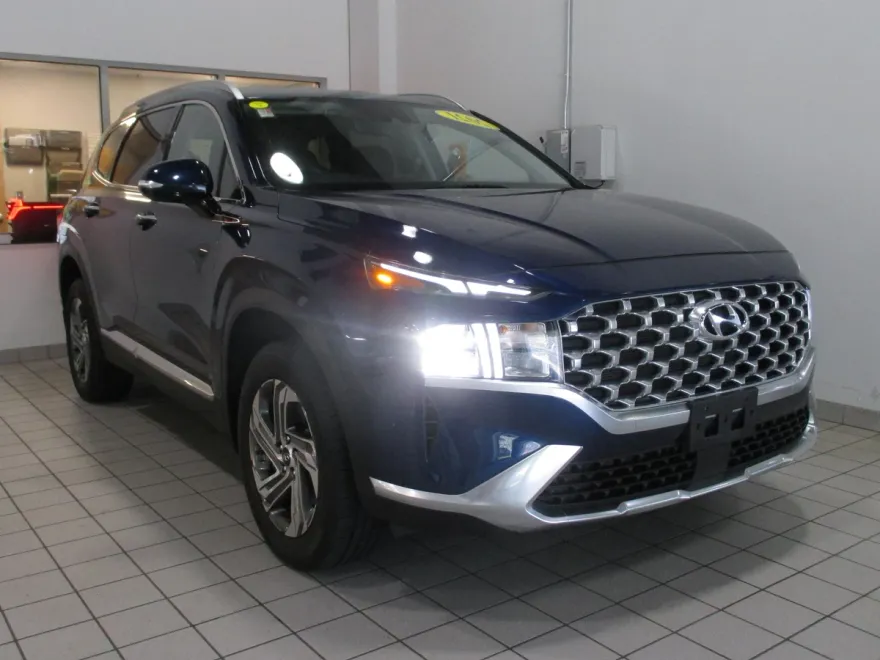 2021 Hyundai Santa Fe SEL Convenience photo 1