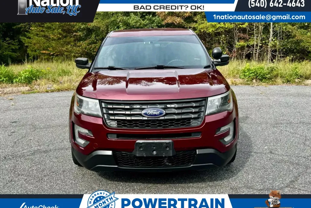 2016 Ford Explorer photo 1