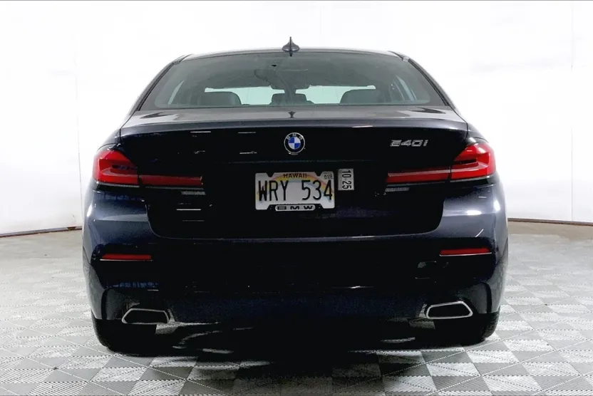 2022 Bmw 540i photo 1