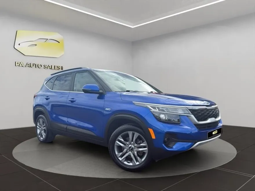 2021 Kia Seltos S photo 1