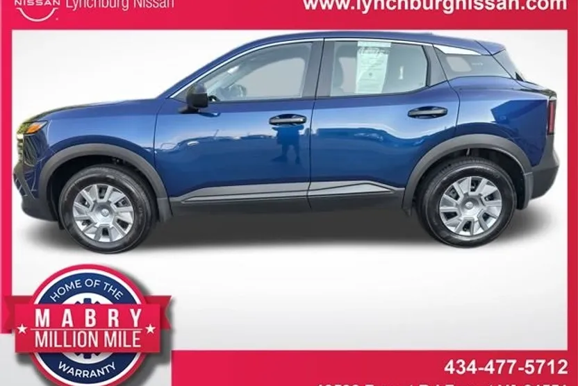 2025 Nissan Kicks S photo 1