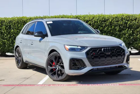 2025 Audi SQ5 Premium Plus photo 2