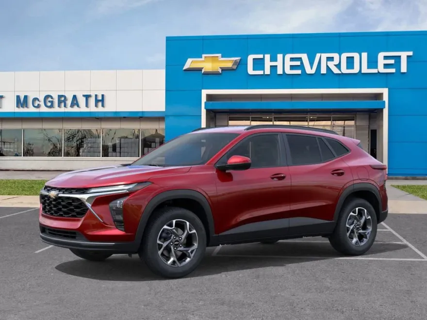 2026 Chevrolet Trax LT photo 1