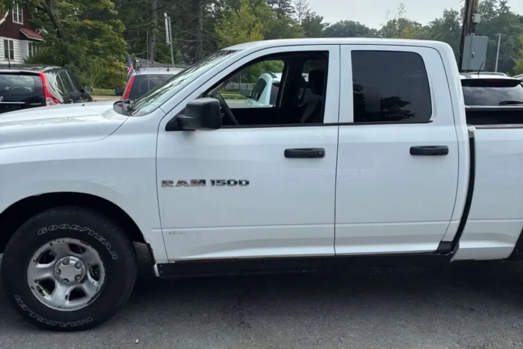 2012 Ram 1500 Tradesman photo 1