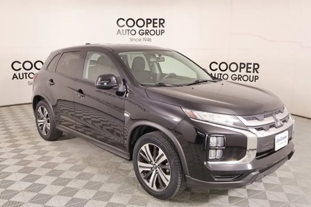 2020 Mitsubishi Outlander Sport SP photo 1