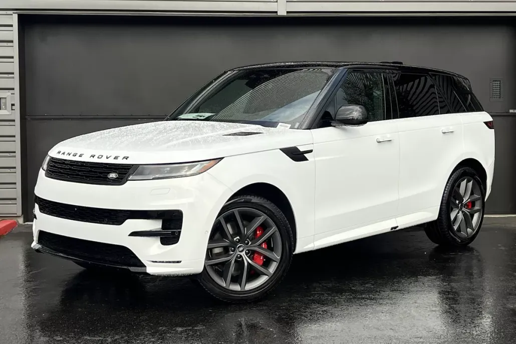 2025 Land Rover Range Rover Sport SE photo 1