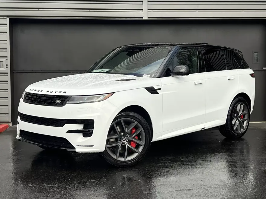 2025 Land Rover Range Rover Sport SE photo 1