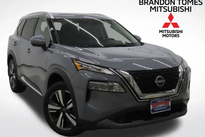 2023 Nissan Rogue SL photo 1
