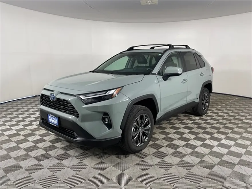2023 Toyota RAV4 Hybrid XLE Premium photo 1