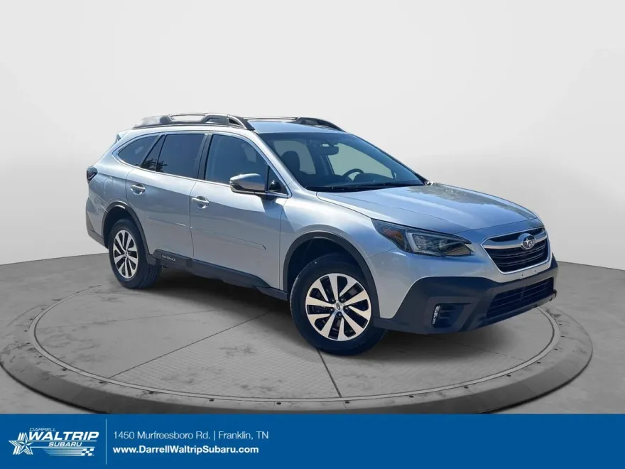 2022 Subaru Outback Premium photo 1