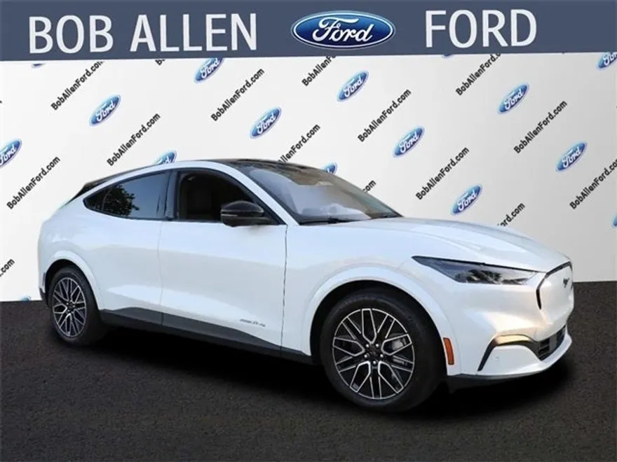 2025 Ford Mustang Mach-E Premium photo 1