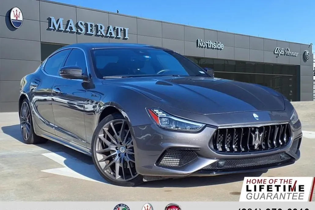 2022 Maserati Ghibli Modena Q4 photo 1