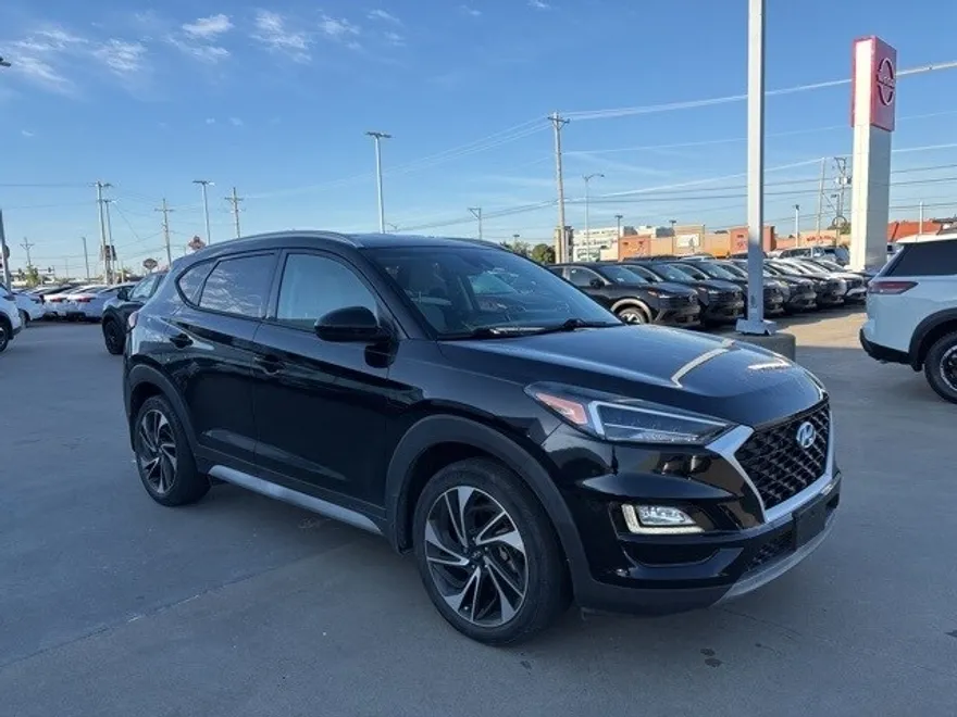 2021 Hyundai Tucson Sport photo 1