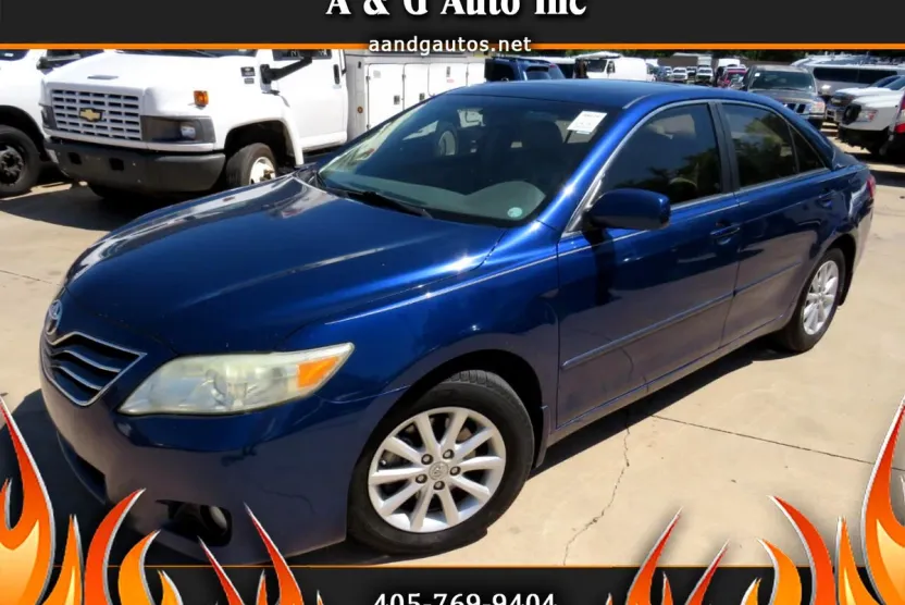 2011 Toyota Camry Base photo 1