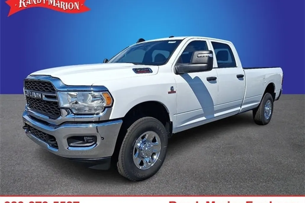 2023 Ram 3500 Tradesman photo 1