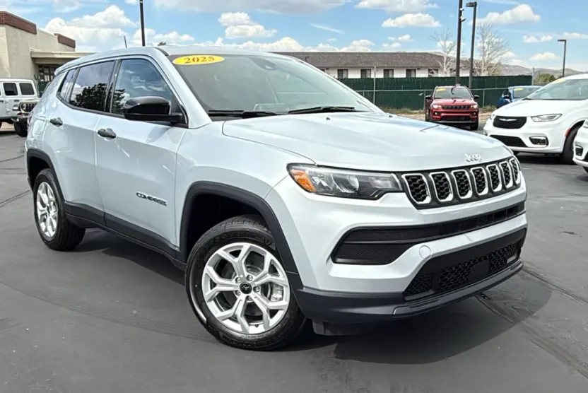 2025 Jeep Compass Sport photo 1
