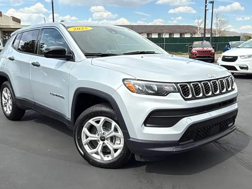 2025 Jeep Compass Sport photo 1