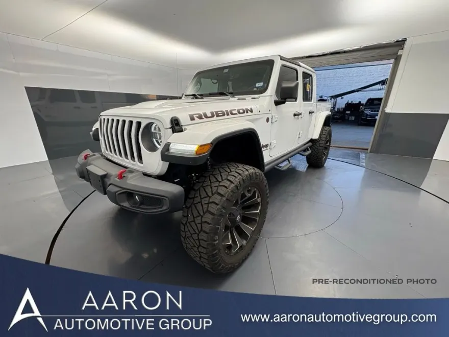 2020 Jeep Gladiator Rubicon photo 1