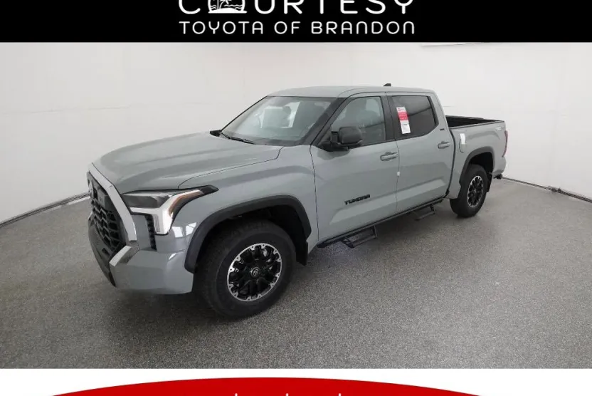 2026 Toyota Tundra SR5 CrewMax photo 1