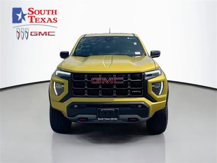 2024 Gmc Canyon AT4 photo 1