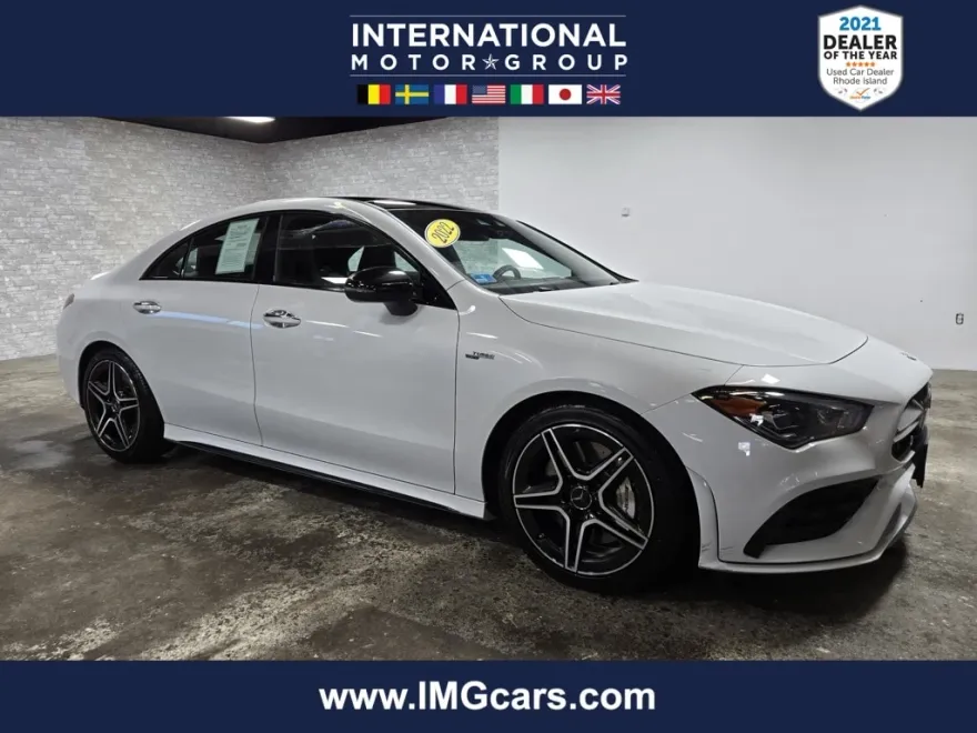 2022 Mercedes Benz CLA 35 AMG photo 1
