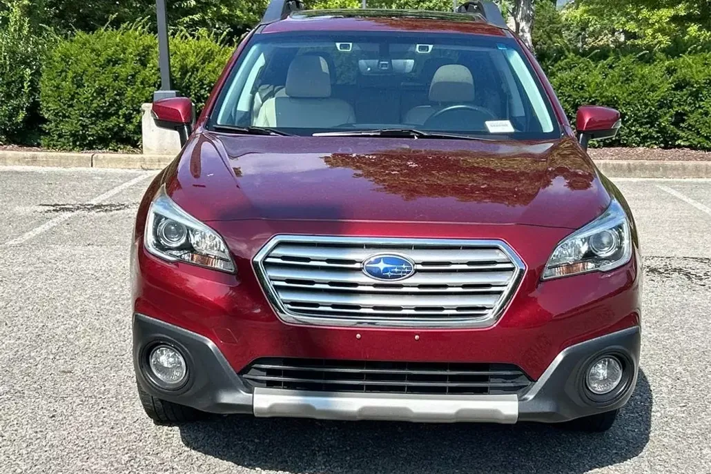 2017 Subaru Outback 2.5i photo 1