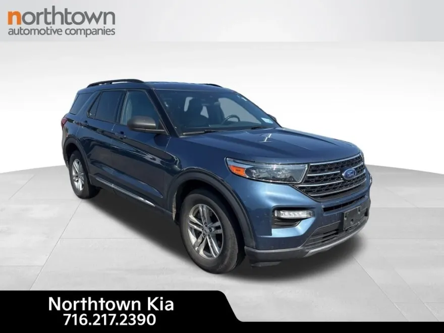2020 Ford Explorer XLT photo 1