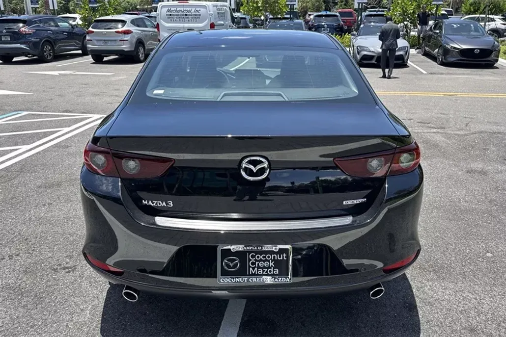 2025 Mazda Mazda3 2.5 s Preferred photo 1