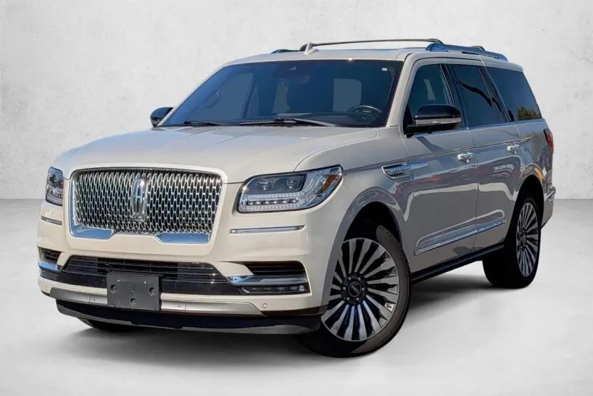 2019 Lincoln Navigator Reserve photo 1