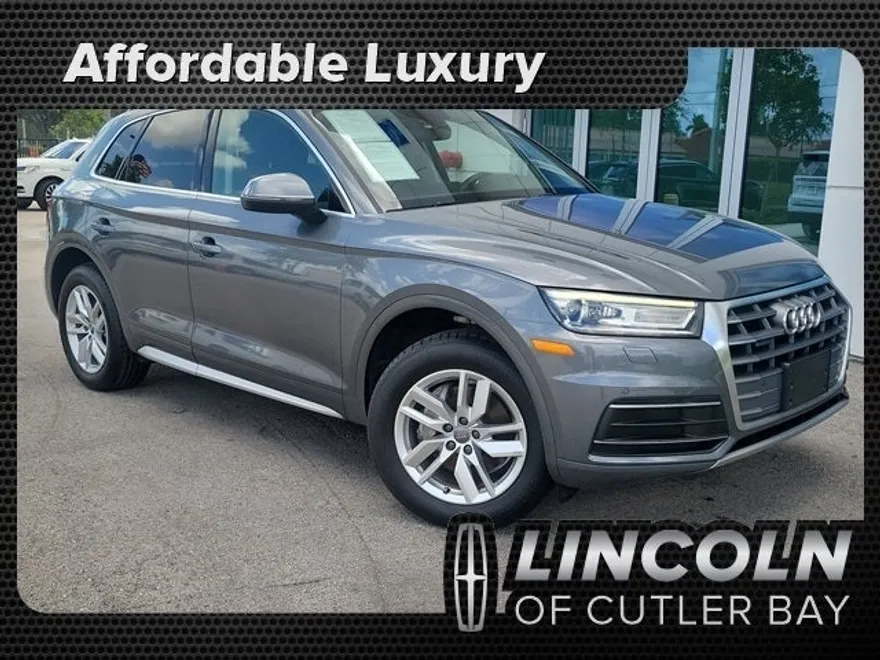 2020 Audi Q5 45 Premium photo 1