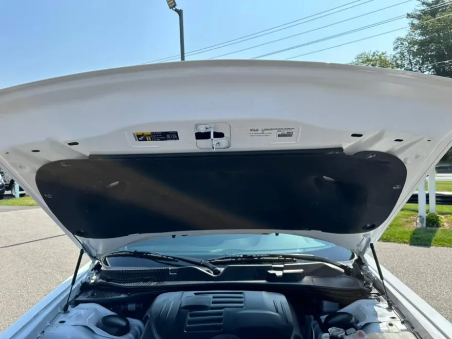 2020 Dodge Challenger SXT photo 23